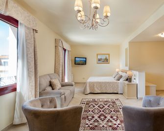 Hotel Regina Elena - Olbia