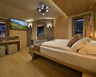 Hotel Compagnoni - Livigno - Bedroom