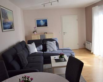 Ferienwohnung Borken - Bad Salzungen - Wohnzimmer