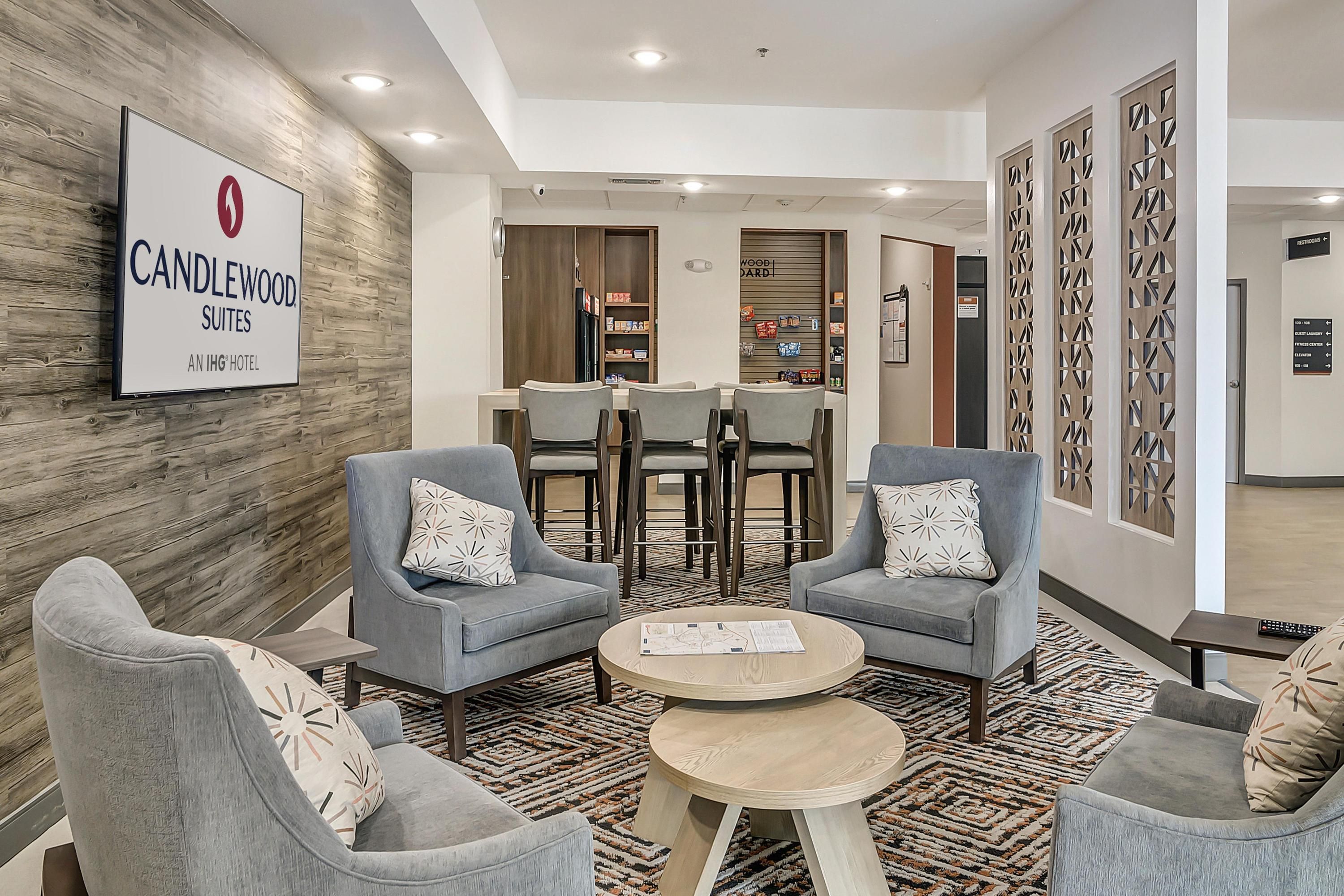 Candlewood Suites Longview By IHG - לונגוויו - סלון