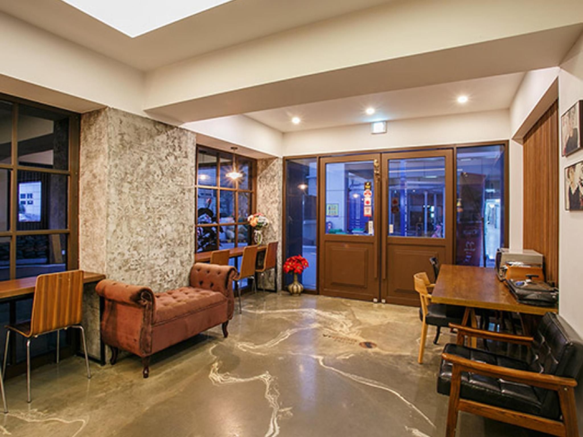 كوما هوتل سيوميون