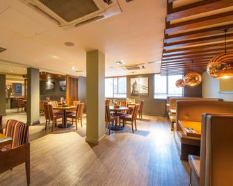 Premier Inn London Hammersmith - Ravenscourt Park - Londra - Ristorante