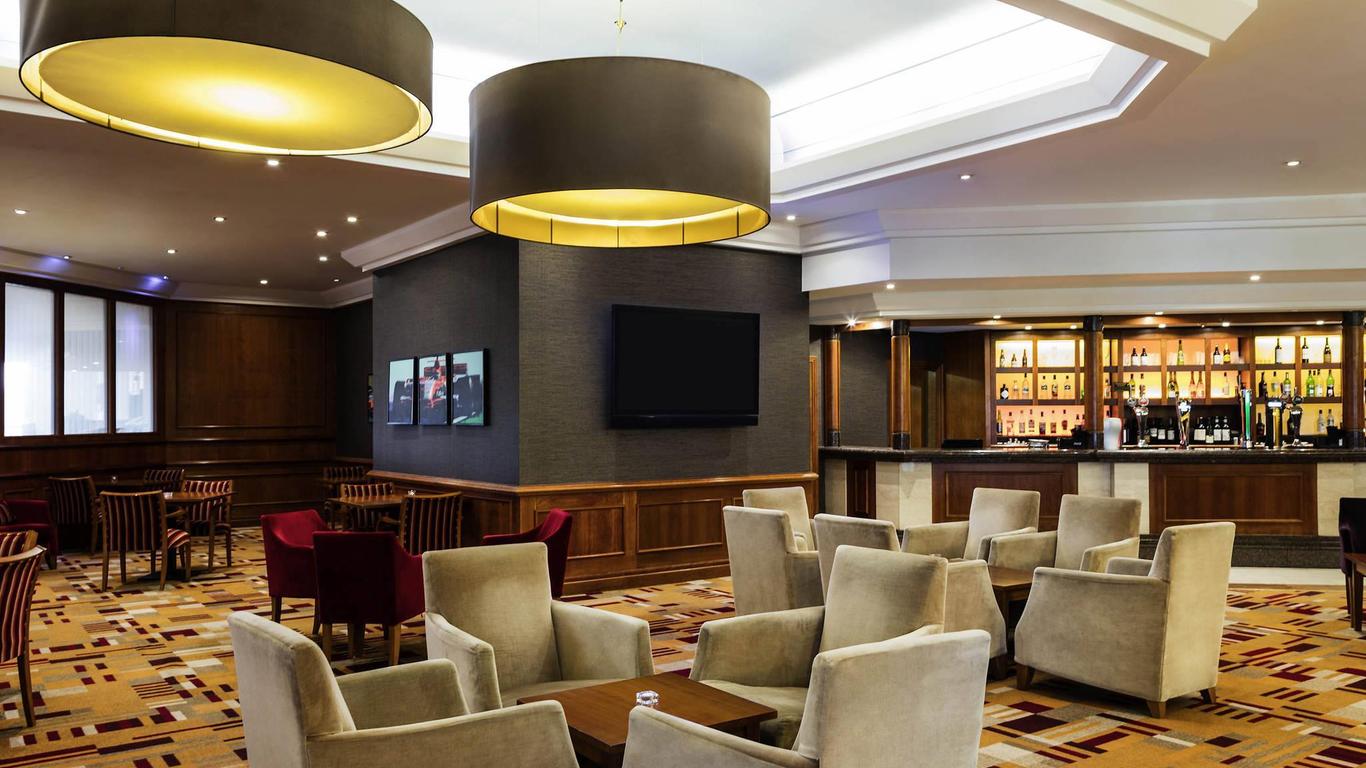 Mercure Daventry Court Hotel