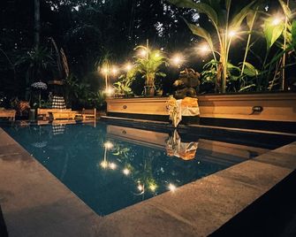 The Nest in Ubud - Ubud - Pool