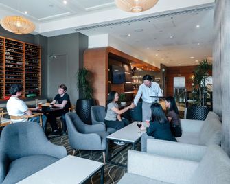 Novotel Christchurch Cathedral Square - Christchurch - Bar