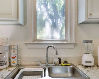 New Orleans Home Near Fair Grounds and City Park! - Nueva Orleans - Cocina