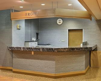 Dormy Inn Express Soka City - Soka - Front desk