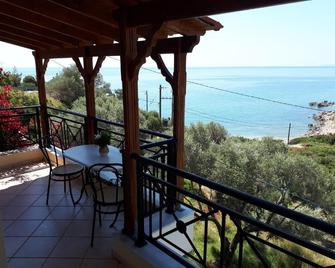 Thalina Hotel - Marathokampos - Balkon