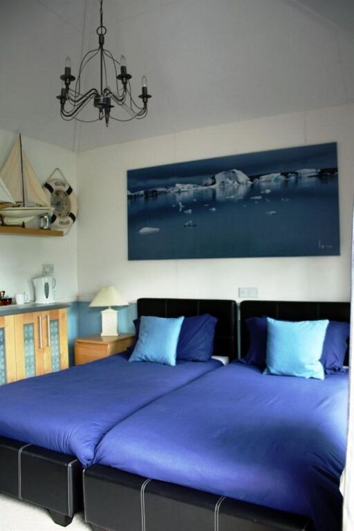 ذا ريدلاندز - سوليهل - غرفة نوم