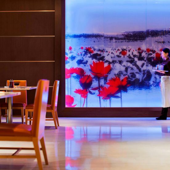 Courtyard by Marriott Hangzhou Wulin image 1