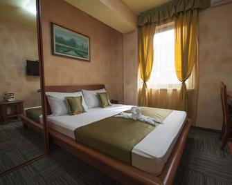 Hotel Kerber - Podgorica - Bedroom