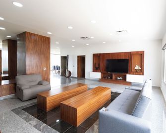 Hotel Ejm Premium - Irapuato
