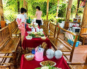Tân Thanh Homestay & Restaurant Hòa Bình - Mai Chau