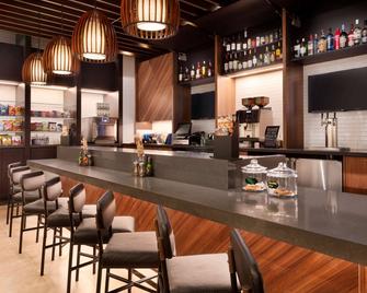 Hyatt Place Oklahoma City Bricktown - אוקלהומה סיטי - בר