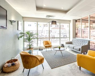 Appart'City Classic Genève - Gaillard - Gaillard - Lounge