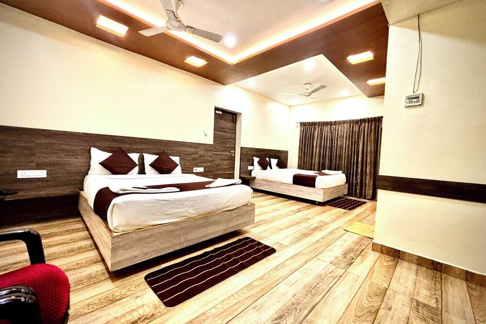 Udhayam Inn - Velankanni - Bedroom