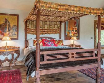 Eclectic Escape of Germantown - Germantown - Bedroom
