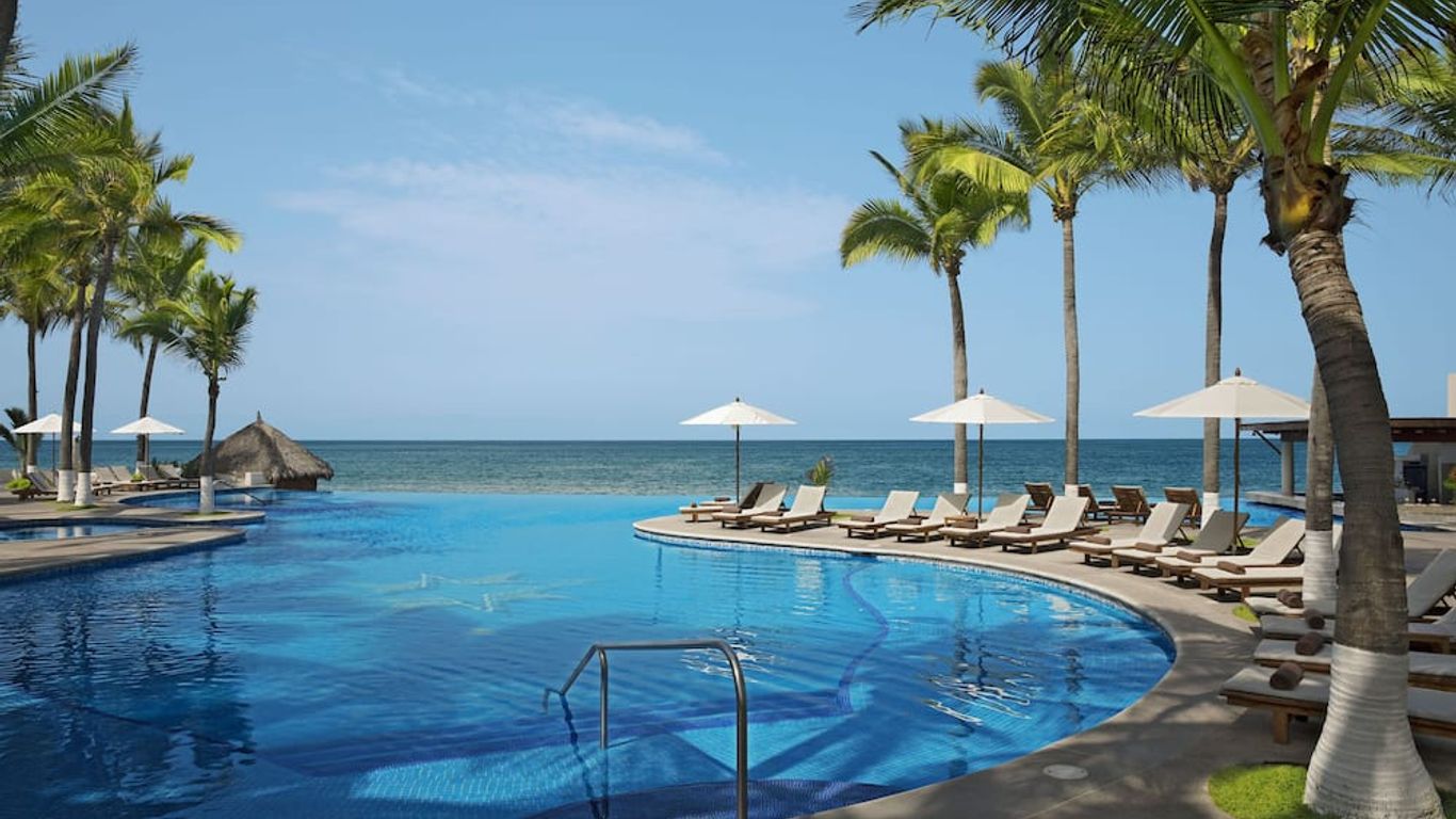 Reflect Nuevo Vallarta