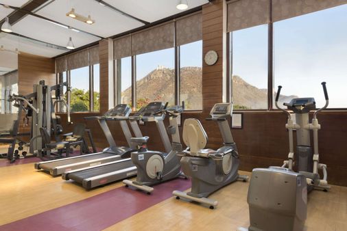 Ramada by Wyndham Udaipur Resort and Spa - Udaipur - Gym