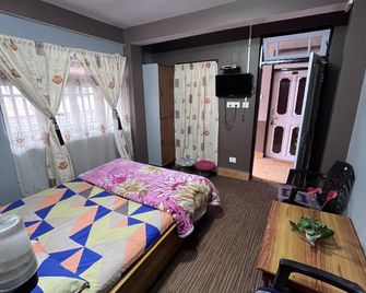 Zimba Happy Home Stay - Darjeeling - Bedroom