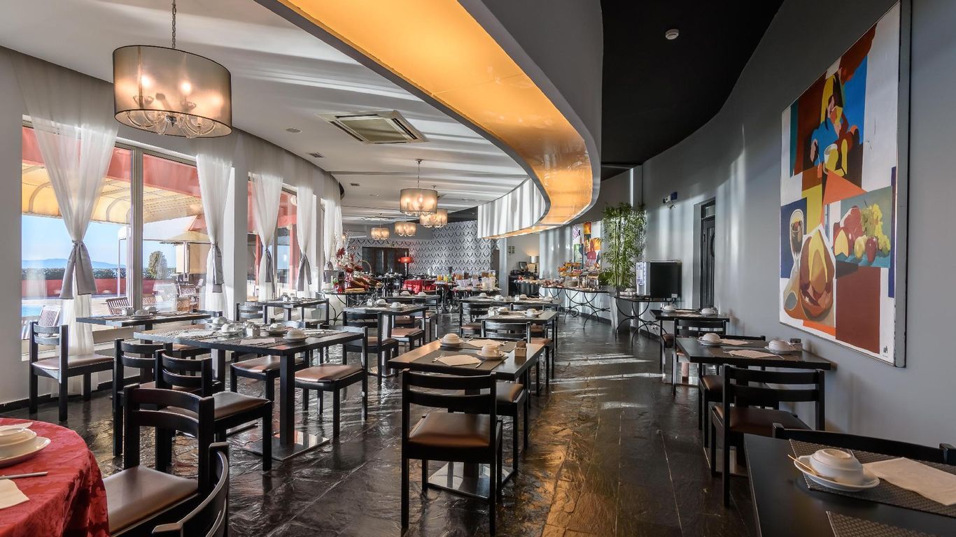 Luna Hotel dos Carqueijais