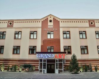 Grand Art - Taskent - Edificio