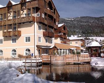 Alpen Hotel Eghel - Folgaria - Gebäude