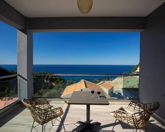 Kathisma Sunset Villlas - Brand new 2024 - Lefkáda - Balcony