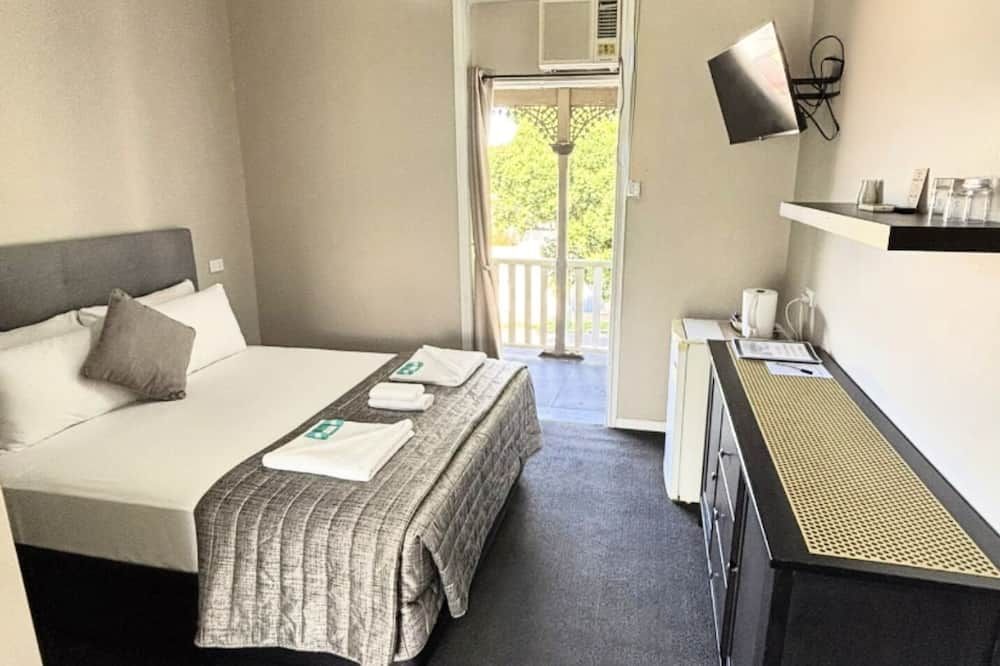 Grand Hotel Mount Morgan