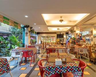 New Siam Guest House - Bangkok - Restaurant