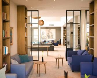 سيهيويس هوتل - تيمميندورفر ستراند - ردهة