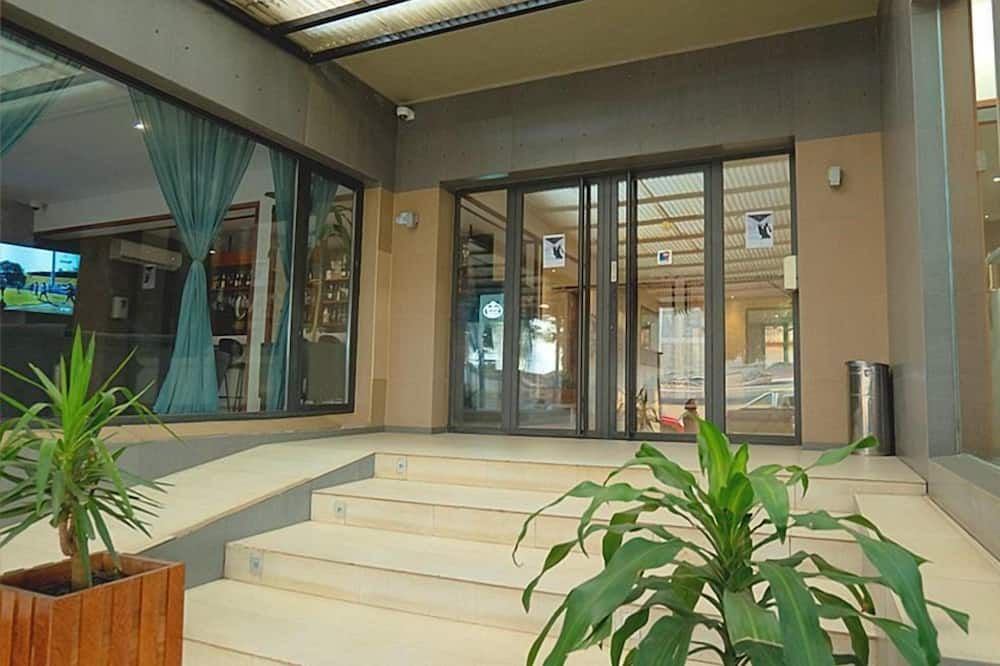 مانجو سويتس - مالابو - ردهة