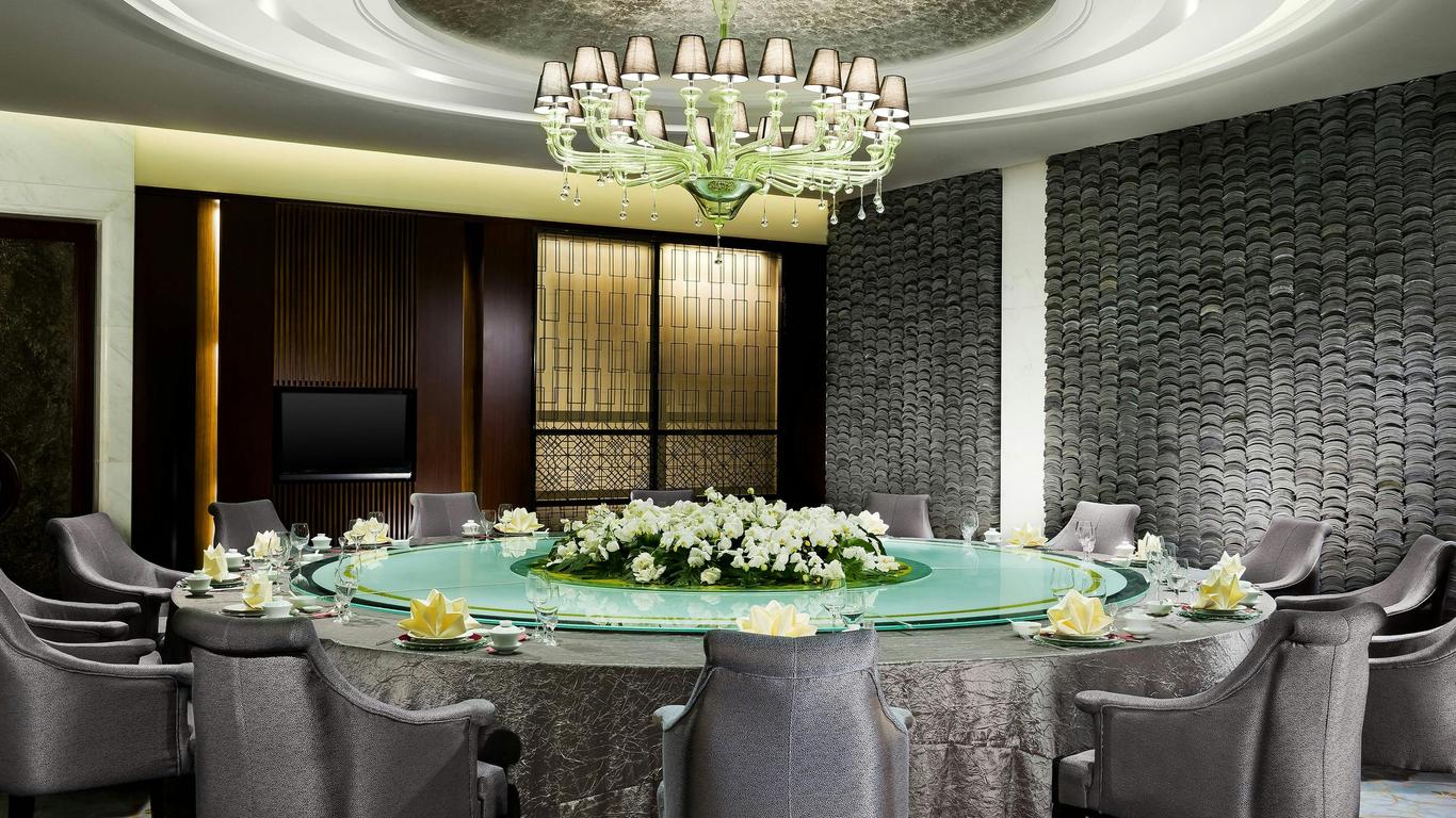 Sheraton Qingdao Jiaozhou Hotel