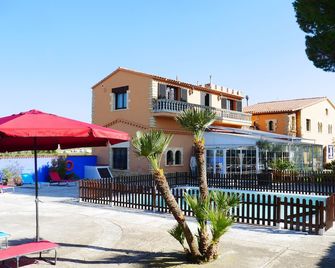 Hotel Restaurant El Bosc - Banyeres del Penedès - Gebäude