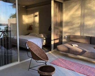 Villa 1 Casa Kuuts Ja, amazing lagoon views, water front property - Xul-Ha - Bedroom