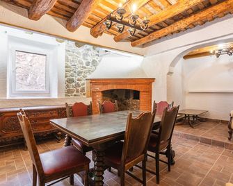 Masía Can Garriga, Casa Gran - Gerona - Eetruimte