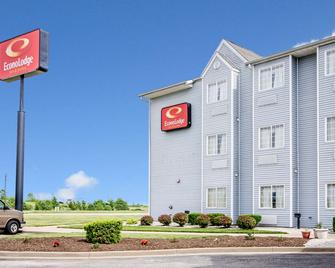 Econo Lodge Inn & Suites Evansville - Evansville - Gebouw