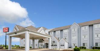 Econo Lodge Inn & Suites Evansville - Evansville - Edificio