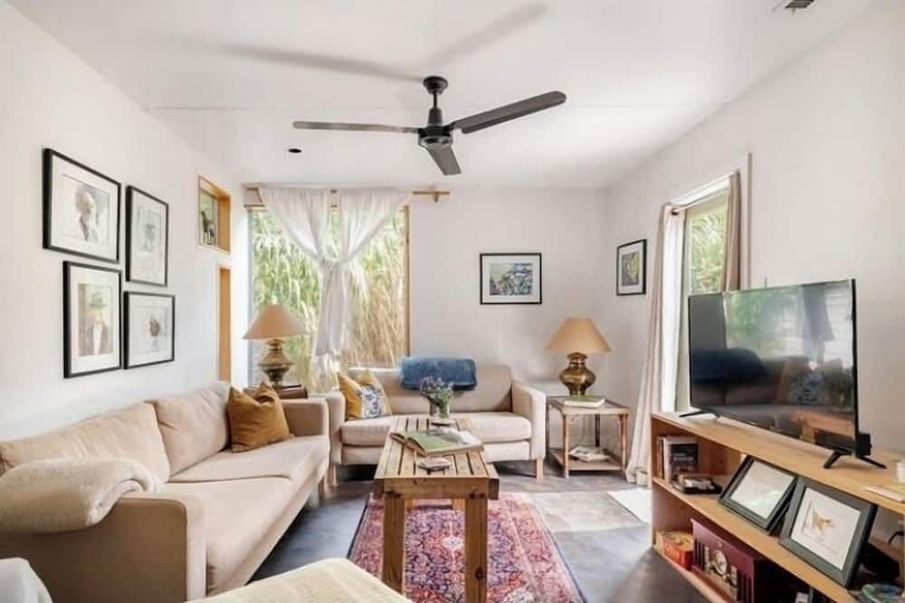 3/2 Mod Hideaway, Laid-Back Loft. Acl/ S Congress/ Downtown. Dog-Friendly - Austin - Sala de estar