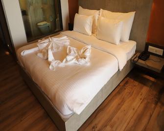 Ripples Resort - Pune - Bedroom