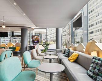 ibis Styles Paris Charles-de-Gaulle Airport - טרמבלה אן-פראנס - טרקלין