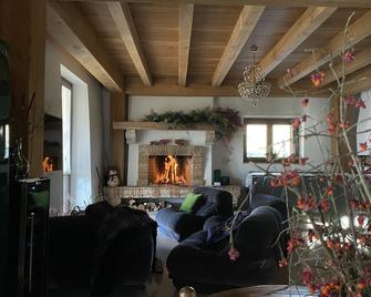 Antica Masseria di Montagna nel Cuore Verde Ditalia - Castel di Sangro - Sala de estar