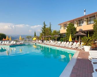 Hotel Centro Turistico Gardesano - Bussolengo - Pool