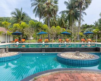 Garto Beach Resort Samui - Ko Samui - Piscina