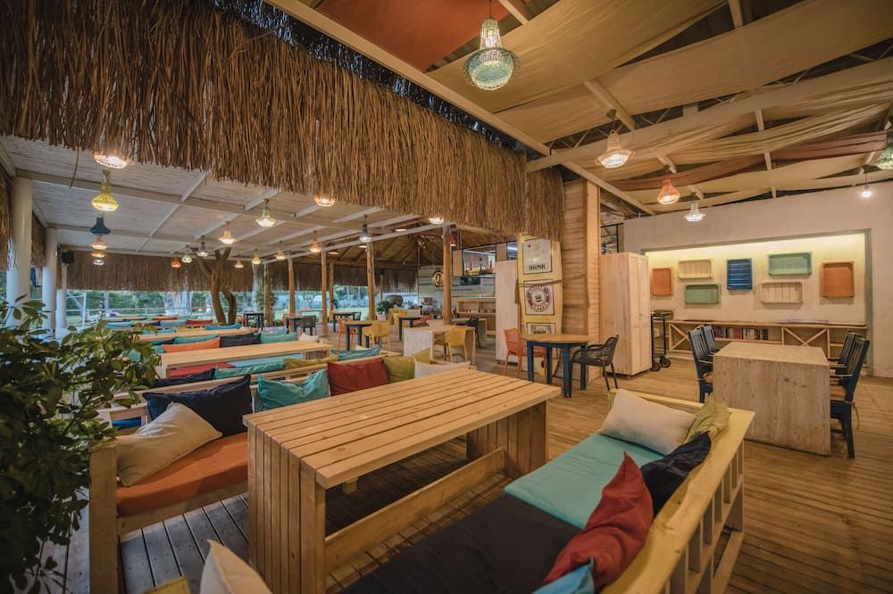 شوجر بيتش كلوب