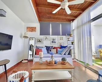 Duplex,near the Beach plus airport - Punta Cana - Pokój dzienny