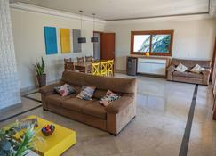 Cozy house in Interlagos - Vila Velha(ES) to enjoy with the family. - Vila Velha - Sala de estar