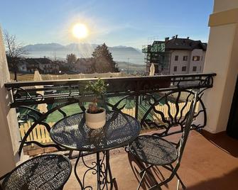 Hotel Regina del Bosco - Ronzone - Balkon