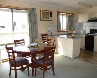 Glendara Cottage - located at Harrow - Harrow - Comedor
