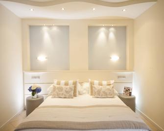Hotel Mon Cheri - Riccione - Habitación